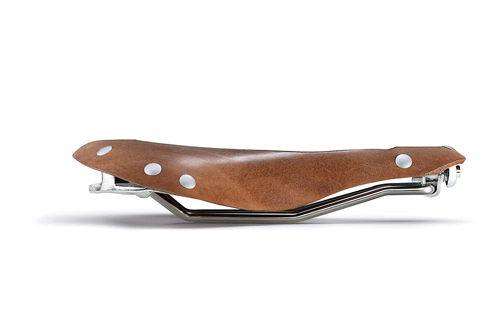 Profile view of a Selle Anatomica tool brown leather bicycle saddle with silver rivets, using series 2 modular frame